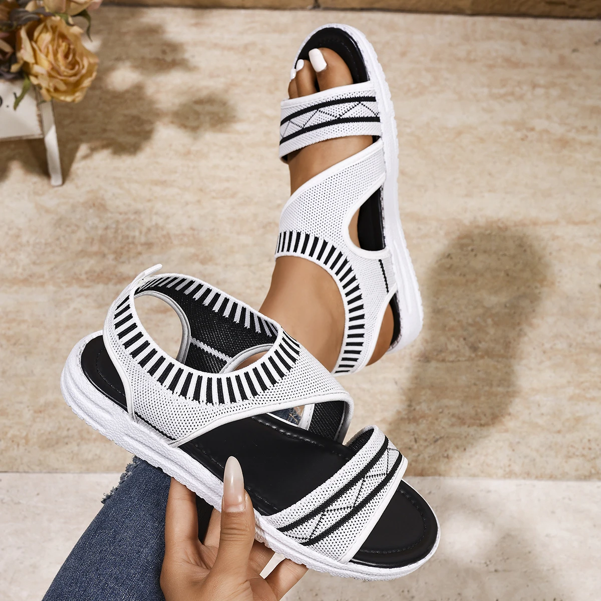 Новинка 2023 года, женские сандалии, легкая летняя женская обувь в сетку, сандалии на танкетке с открытым носком, женская повседневная обувь на платформе, Zapatillas Mujer
Новинка 2023 года, женские сандалии, легкая летняя женская обувь в сетку, сандалии на танкетке с открытым носком, женская повседневная обувь на платформе, Zapatillas Mujer