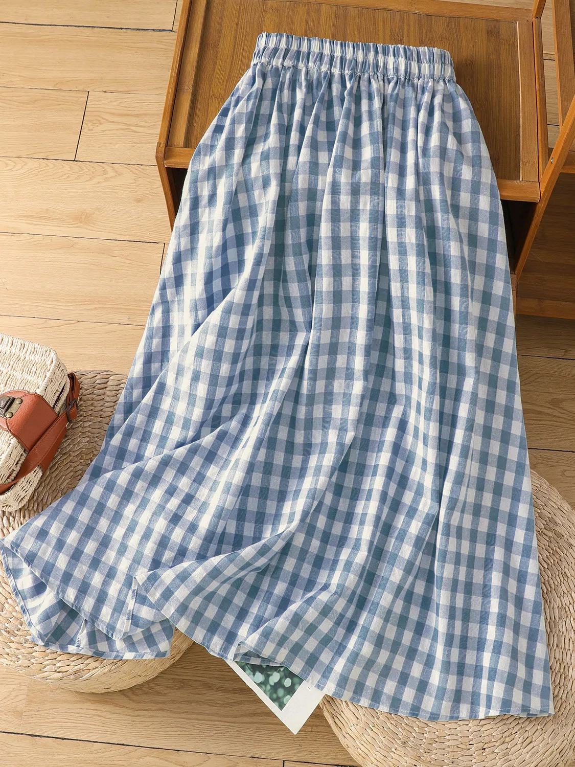 Элегантная юбка миди в клетку для женщин больших размеров, свободного кроя, в корейском стиле, повседневная, с завышенной талией, А-силуэт
Элегантная юбка миди в клетку для женщин больших размеров, свободного кроя, в корейском стиле, повседневная, с завышенной талией, А-силуэт