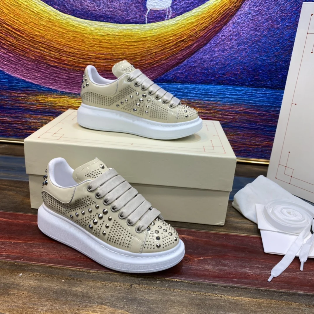 Top High Quality Womens Trendy Casual Shoes 34-46 Luxury Mens Real Leather Unisex Sneakers Designr Lovers Tide Shoes YN00684
Top High Quality Womens Trendy Casual Shoes 34-46 Luxury Mens Real Leather Unisex Sneakers Designr Lovers Tide Shoes YN00684