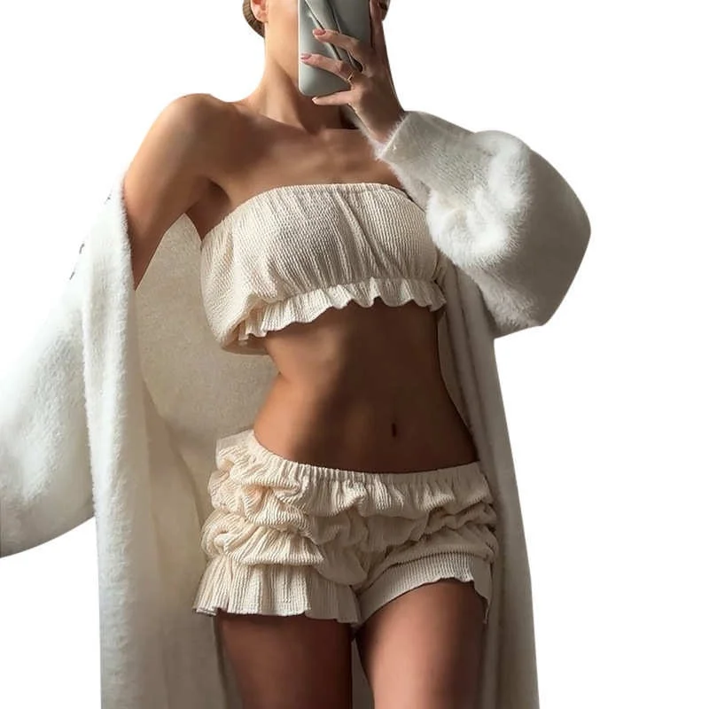 Texture Pleated Navel Strapless Set Women's Fashion Three-Piece Suit Polyester Seven-Foot Sleeve Collar Half Zipper
Texture Pleated Navel Strapless Set Women's Fashion Three-Piece Suit Polyester Seven-Foot Sleeve Collar Half Zipper