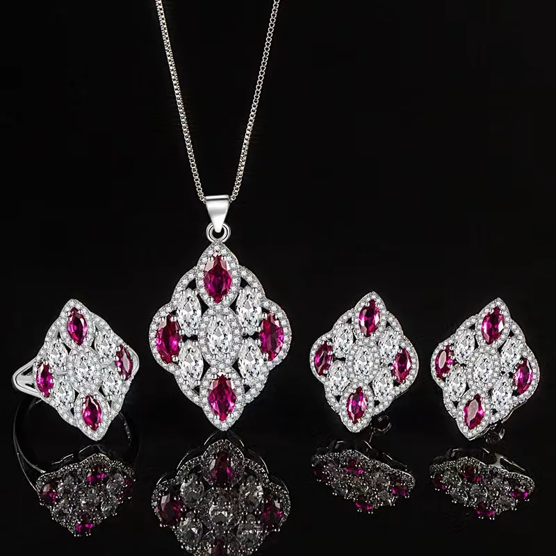 Luxury vintage ruby set small luxury set with pendant earrings ring three-piece set
Luxury vintage ruby set small luxury set with pendant earrings ring three-piece set