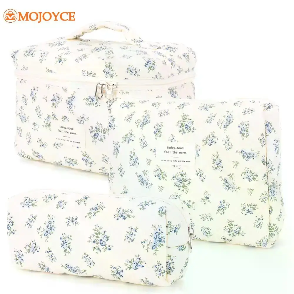 3Pcs Quilted Makeup Bag Cosmetic Organizer Bag Large Capacity Makeup Storage Bag Cosmetic Clutch Bag Cute Toiletry Bag
3Pcs Quilted Makeup Bag Cosmetic Organizer Bag Large Capacity Makeup Storage Bag Cosmetic Clutch Bag Cute Toiletry Bag