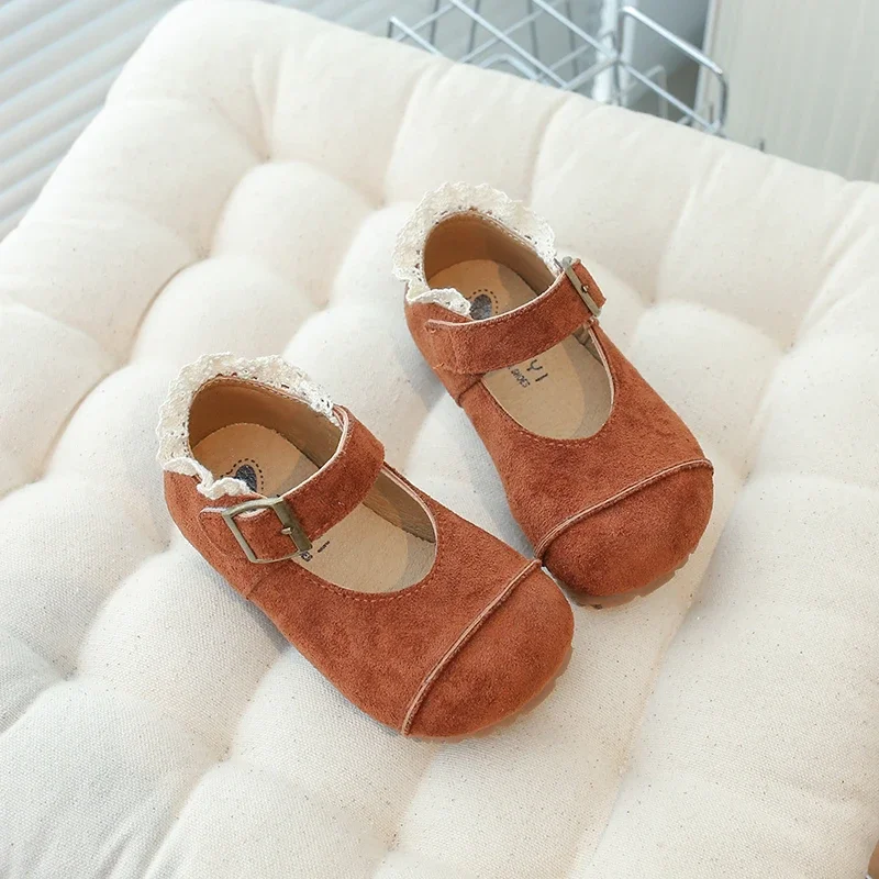 2025 Spring New Children Leather Shoes for Girls Fashion Korean Style Soft Anti-slippery Versatile Chic Lace Princess Shoes
2025 Spring New Children Leather Shoes for Girls Fashion Korean Style Soft Anti-slippery Versatile Chic Lace Princess Shoes