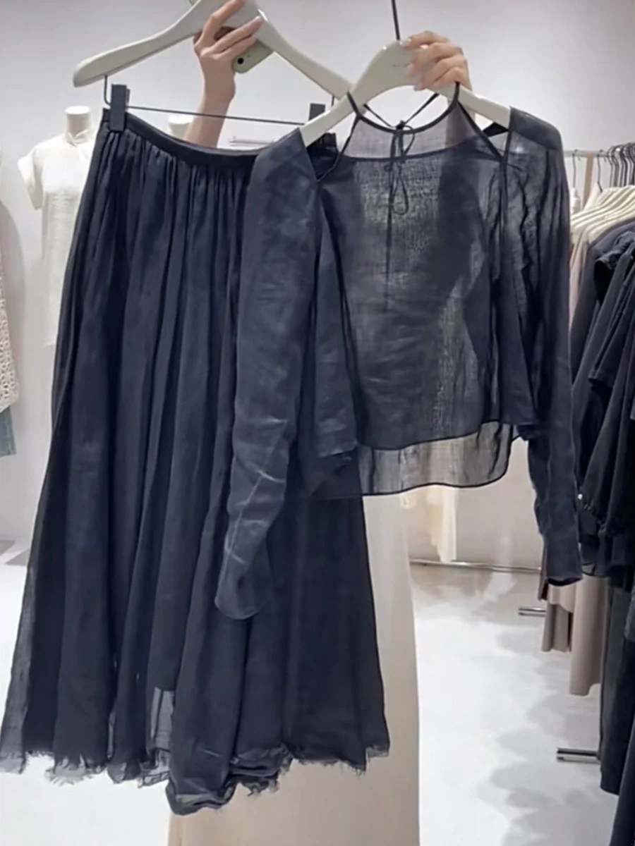 Fashionable Summer Outfit Long Sleeve Top And Skirt Thin Unique Artistic Minimalist Style Women's Clothing Set Korean Co...
Fashionable Summer Outfit Long Sleeve Top And Skirt Thin Unique Artistic Minimalist Style Women's Clothing Set Korean Co...
