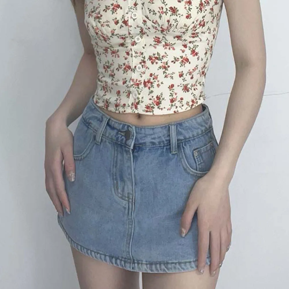 Y2K Vintage Hottie Mini Denim Skirt Fashion Harajuku Chic Streetwear Slim Blue Denim Skirt Casual Women's Clothing Summer New
Y2K Vintage Hottie Mini Denim Skirt Fashion Harajuku Chic Streetwear Slim Blue Denim Skirt Casual Women's Clothing Summer New