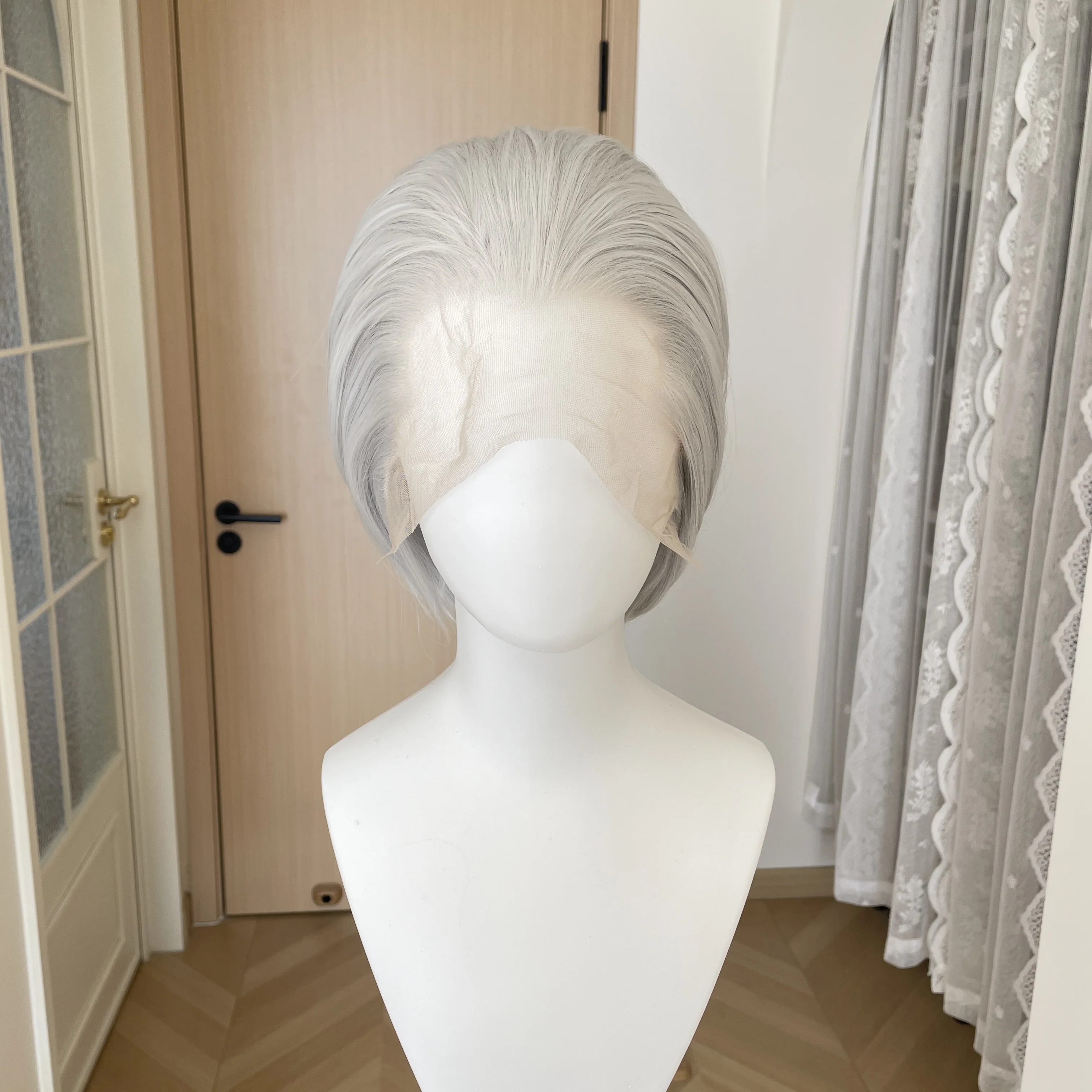 Short Bob Cut Synthetic Wigs for Women Widow's Peak Silver Grey Cosplay Wigs for Men Glueless 13x4 Lace Front Wigs Natural 150%
Short Bob Cut Synthetic Wigs for Women Widow's Peak Silver Grey Cosplay Wigs for Men Glueless 13x4 Lace Front Wigs Natural 150%