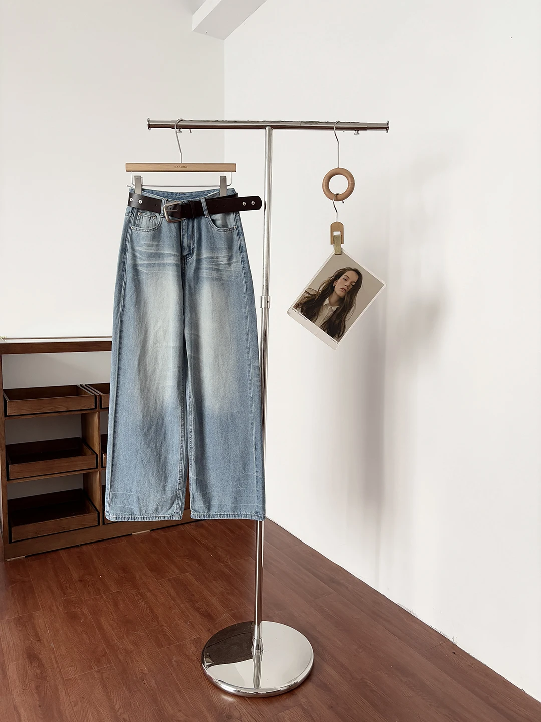 High Waist Wide Leg Loose Fit Women's Jeans Korean Style Chic Retro Design Spring Summer New Arrival Casual Comfortable Pants
High Waist Wide Leg Loose Fit Women's Jeans Korean Style Chic Retro Design Spring Summer New Arrival Casual Comfortable Pants