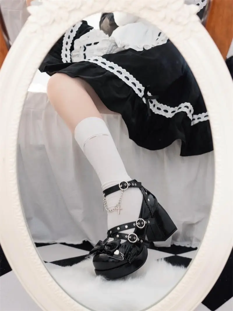 Lolita Shoe Women High Heels Shoes 2026 Ladies Square Toe Metal Chain Designer Women Pumps With Cute Bow Mary Jane Shoes
Lolita Shoe Women High Heels Shoes 2026 Ladies Square Toe Metal Chain Designer Women Pumps With Cute Bow Mary Jane Shoes