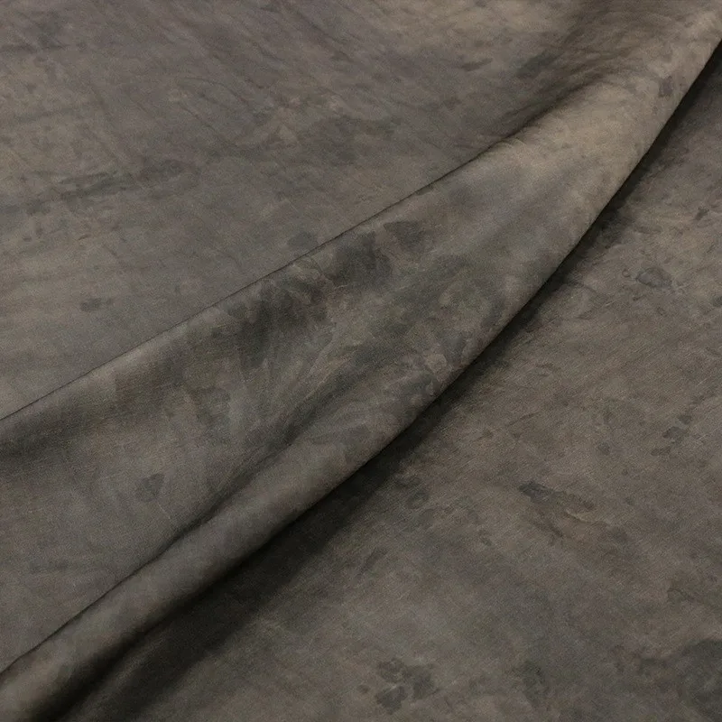 Heavyweight silk and linen blended plant mud tie-dyed fabric ancient-style Han clothing dress coat trousers robe
Heavyweight silk and linen blended plant mud tie-dyed fabric ancient-style Han clothing dress coat trousers robe