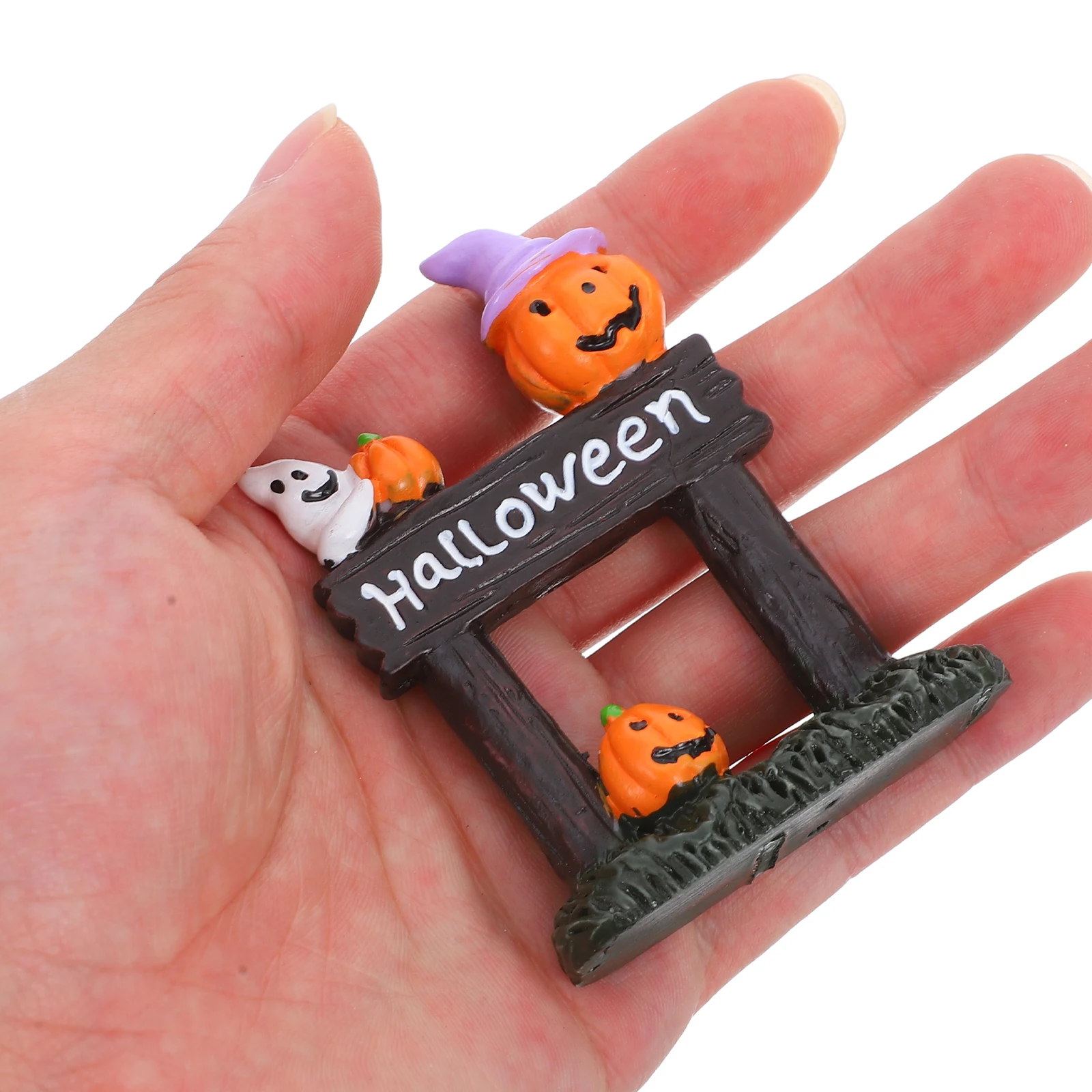 Resin Ornaments Mini Figures Statue Halloween Figurines Village Accessories Home Decor Mini House Crafts Realistic Shape
Resin Ornaments Mini Figures Statue Halloween Figurines Village Accessories Home Decor Mini House Crafts Realistic Shape