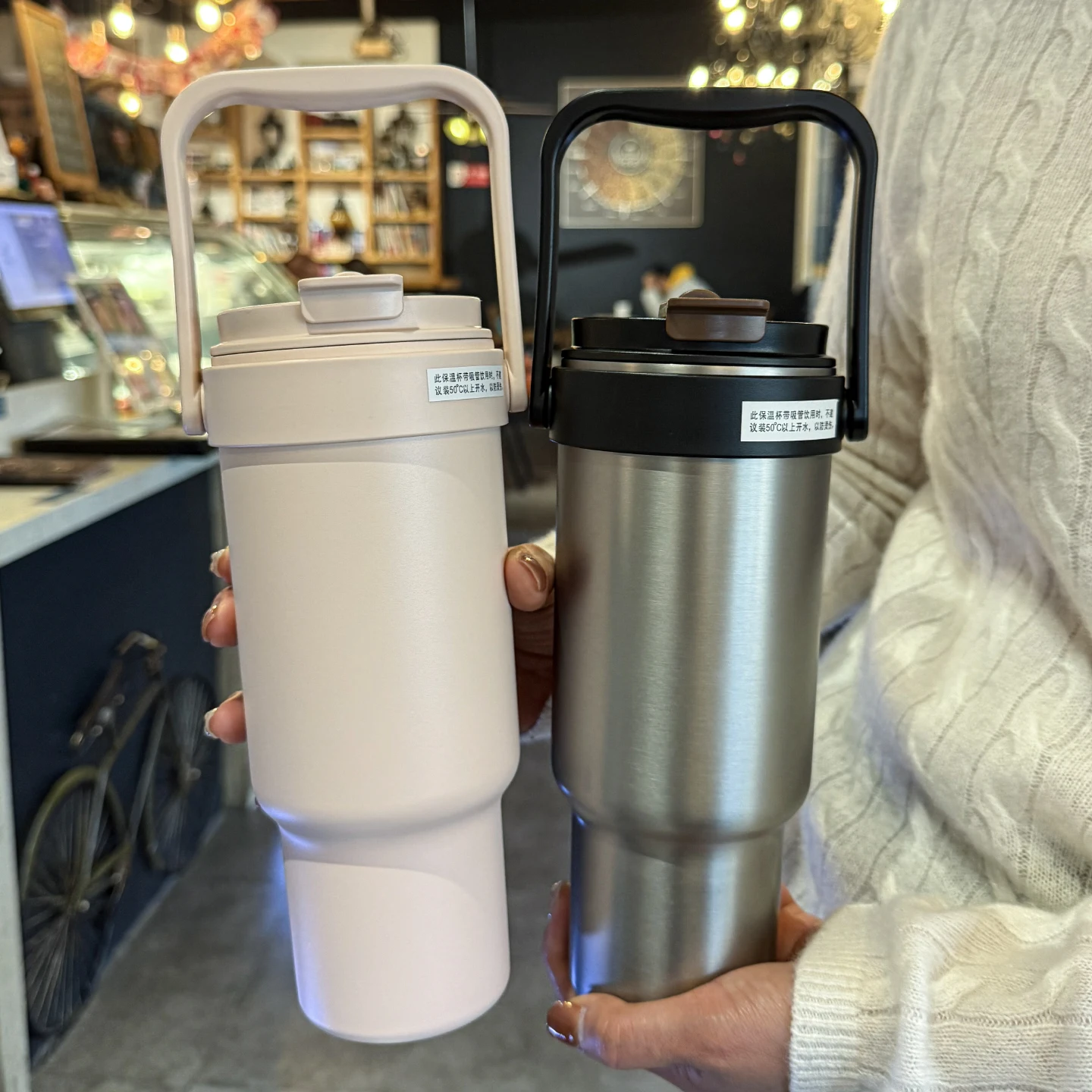 Large Capacity Ceramic Inner Barrel Insulated Water Cup for Men And Women 2025 New Model Big Size Straw Ice Dominator Cup
Large Capacity Ceramic Inner Barrel Insulated Water Cup for Men And Women 2025 New Model Big Size Straw Ice Dominator Cup