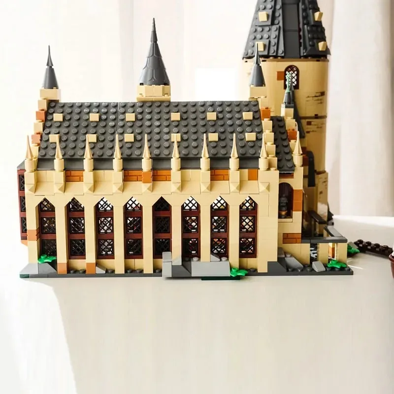 In Stock Great Hall Castle Building Compatible 75954 DIY Model Blocks Bricks Movie Children's Toy Birthday Christmas Gifts
In Stock Great Hall Castle Building Compatible 75954 DIY Model Blocks Bricks Movie Children's Toy Birthday Christmas Gifts