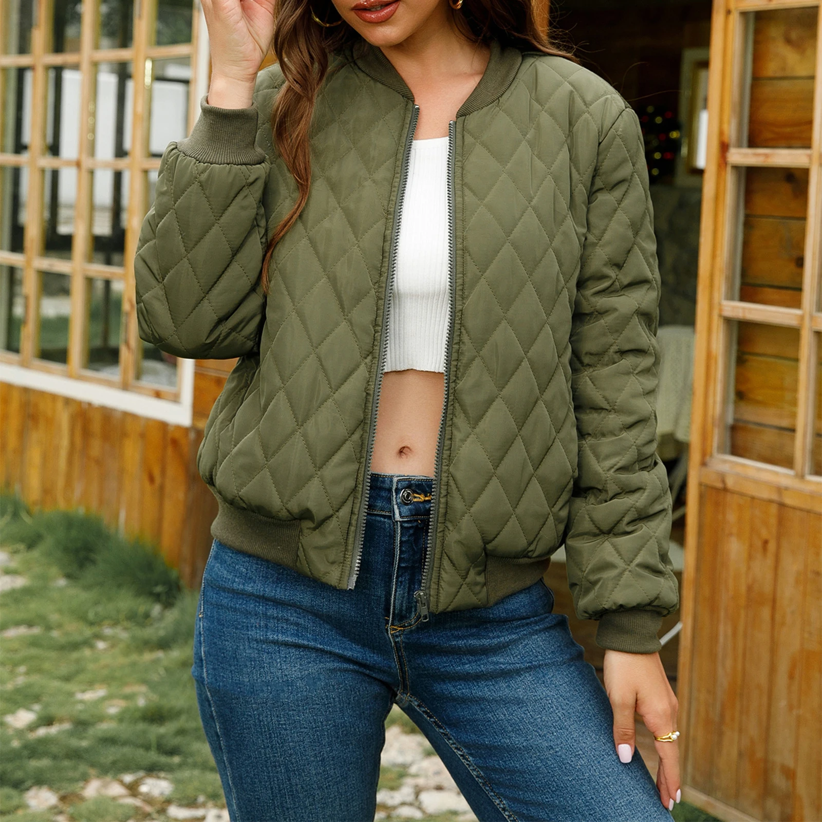 Fashion Women Winter Quilted Jacket Solid Color Long Sleeve Zip Up Cotton Coat with Pockets Casual Outwear Streetwear
Fashion Women Winter Quilted Jacket Solid Color Long Sleeve Zip Up Cotton Coat with Pockets Casual Outwear Streetwear