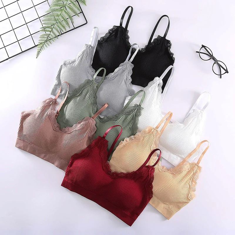 Women's Wireless Seamless Lace Bralette Sexy and Comfortable Solid Color Underwear Vest with Hollow Out for Everyday Wear
Women's Wireless Seamless Lace Bralette Sexy and Comfortable Solid Color Underwear Vest with Hollow Out for Everyday Wear