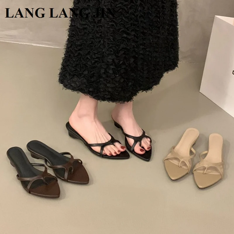 2026 New Fashion Clip Toe Slippers Women Low Heel Slides Sandals New Summer Roman Shoes Beach Sandals Outdoor Flip Flop Footwear
2026 New Fashion Clip Toe Slippers Women Low Heel Slides Sandals New Summer Roman Shoes Beach Sandals Outdoor Flip Flop Footwear