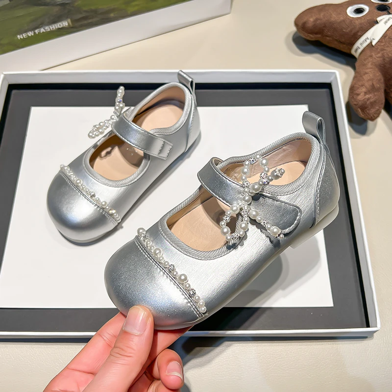 2025 New Sweet Design Spring Autumn Children Party Shoes Pearls Princess Girls Dress Shoes
2025 New Sweet Design Spring Autumn Children Party Shoes Pearls Princess Girls Dress Shoes