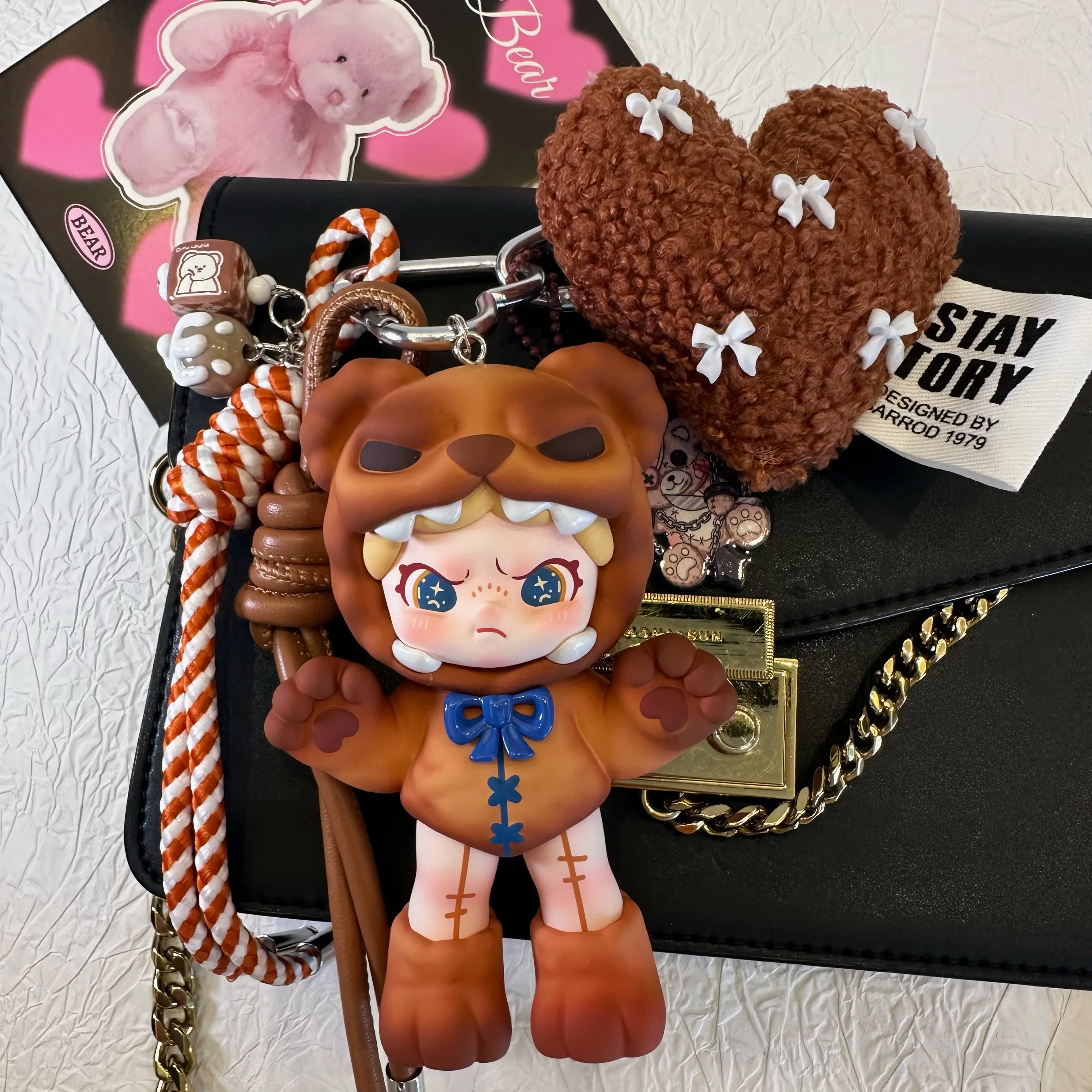 Genuine Dora Fantasy Paradise Series Bag Pendant Car Keychain Pendant Cute Cartoon Pendant Valentine'S Day Gift
Genuine Dora Fantasy Paradise Series Bag Pendant Car Keychain Pendant Cute Cartoon Pendant Valentine'S Day Gift