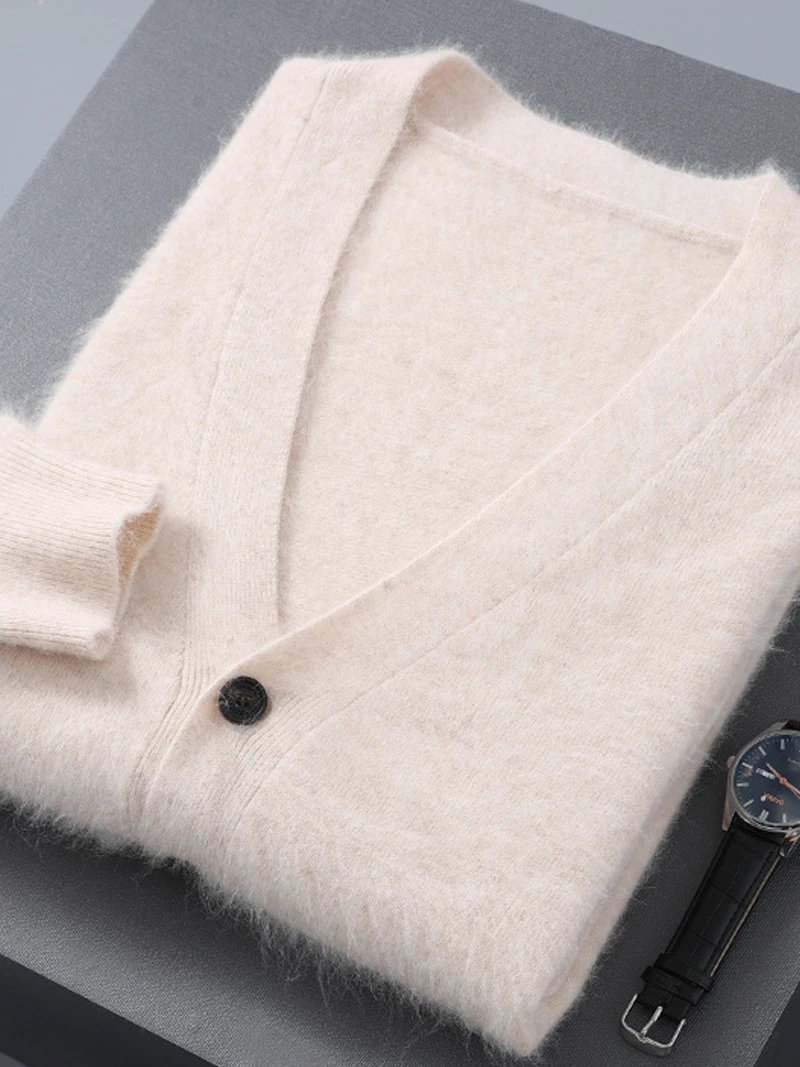 Cashmere sweater 100% cashmere men's solid color V-neck cardigan coat thick warm sweater in autumn and winter
Cashmere sweater 100% cashmere men's solid color V-neck cardigan coat thick warm sweater in autumn and winter