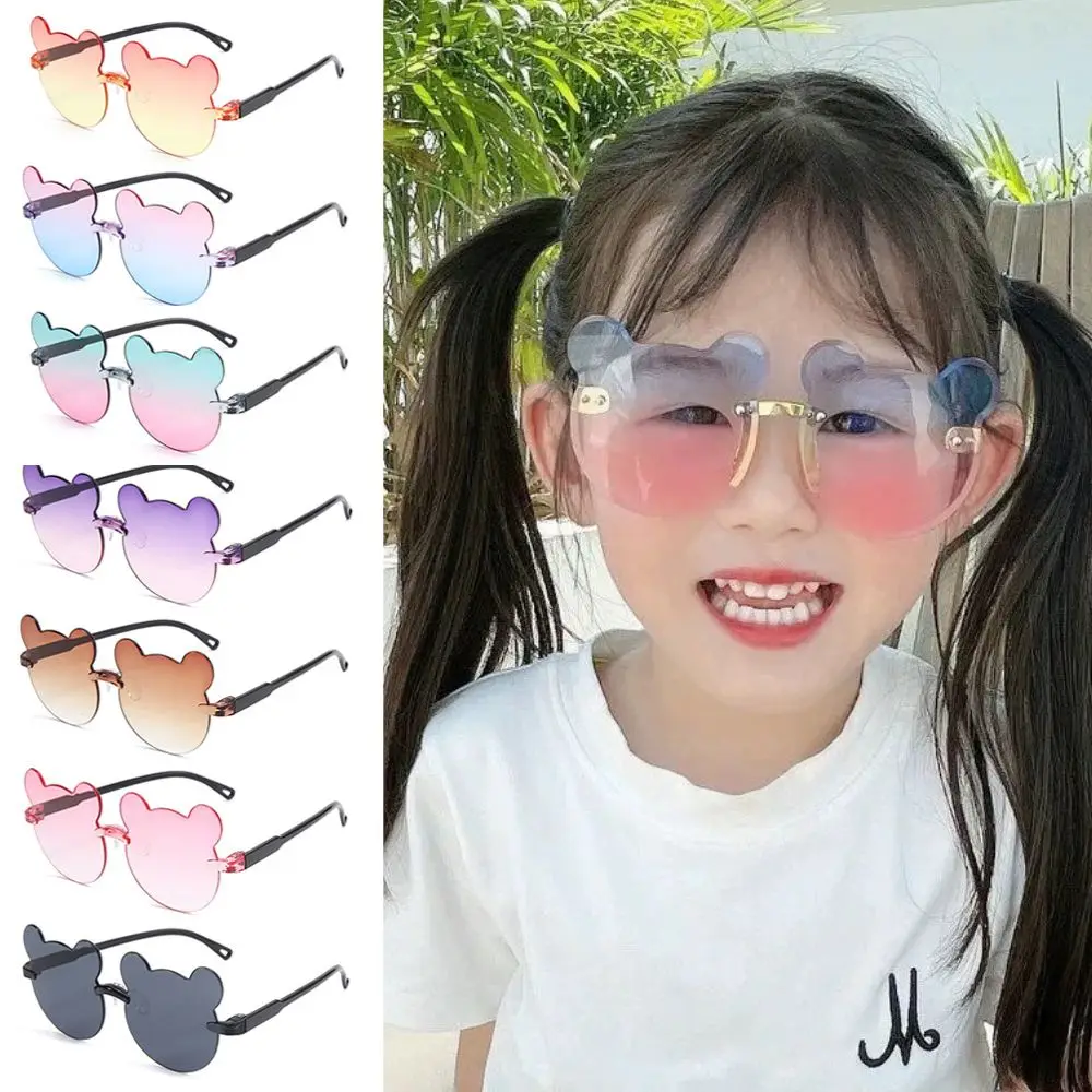 Children Cute Cartoon Bear Shape Sunglasses Boys Girls Summer Anti-UV Rimless Sun Glasses Kids Outdoor UV400 Sun Glasses Eyewear
Children Cute Cartoon Bear Shape Sunglasses Boys Girls Summer Anti-UV Rimless Sun Glasses Kids Outdoor UV400 Sun Glasses Eyewear