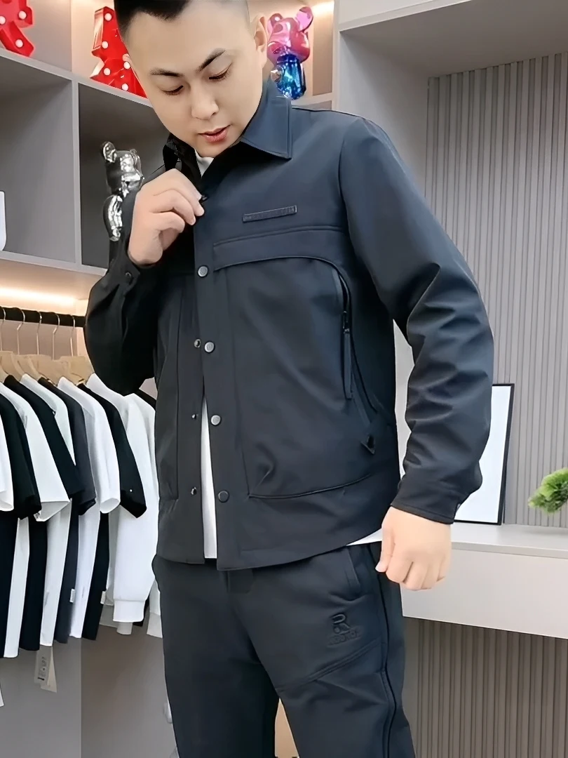 Мужская повседневная приталенная куртка с воротником, удобная, модная, универсальная, стильная, из полиэфирного волокна, с длинными рукавами, приталенного кроя, весенняя
Мужская повседневная приталенная куртка с воротником, удобная, модная, универсальная, стильная, из полиэфирного волокна, с длинными рукавами, приталенного кроя, весенняя