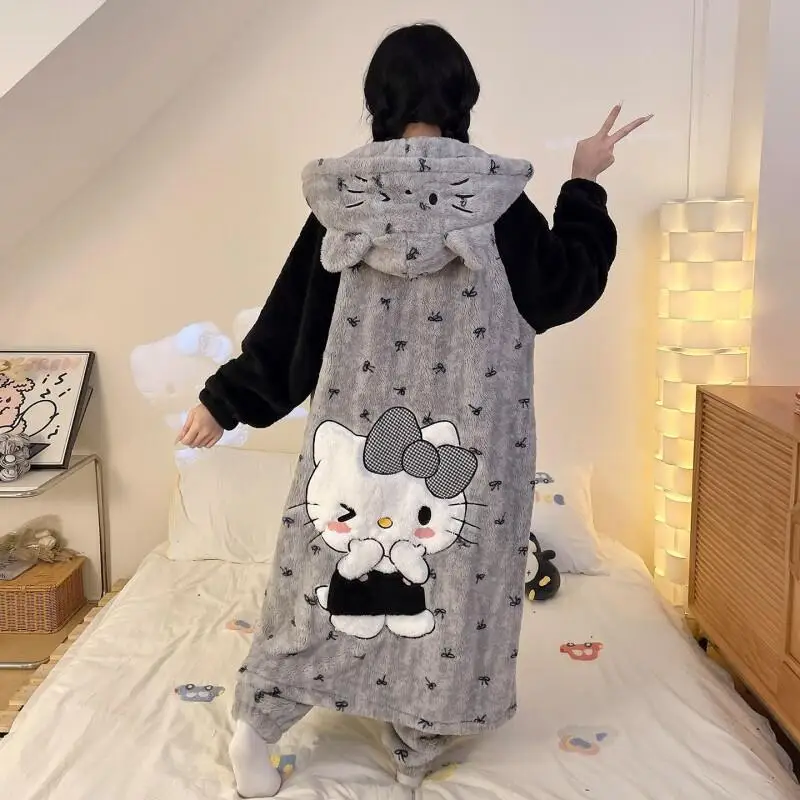 Sanrio Cartoon Cute Cat Bathrobe Pajamas Set Coral Fleece Flannel Women's Home Loungewear Autumn Winter New Thickened Nightwear
Sanrio Cartoon Cute Cat Bathrobe Pajamas Set Coral Fleece Flannel Women's Home Loungewear Autumn Winter New Thickened Nightwear