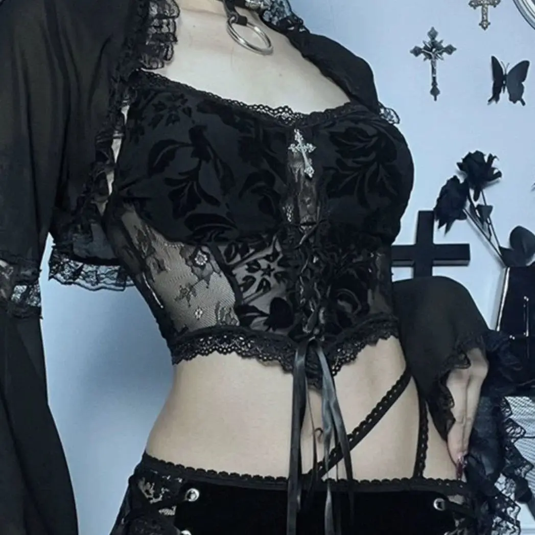 Y2K Gothic style black hot camisole for women with velvet jacquard splicing lace-up slim fit hot girl short top
Y2K Gothic style black hot camisole for women with velvet jacquard splicing lace-up slim fit hot girl short top