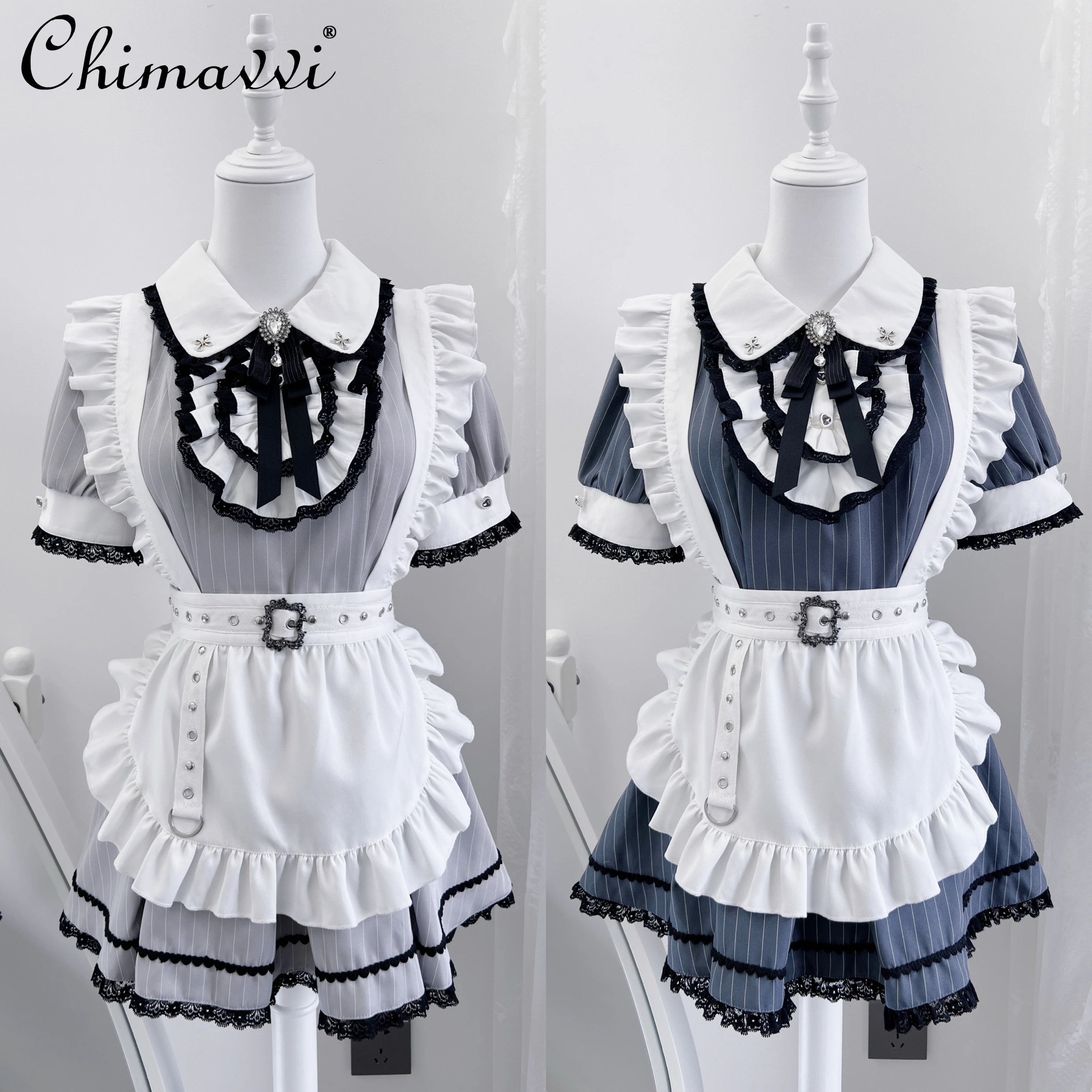 Original Japanese Subculture Mass-produced Little Maid Dress Set Gothic Short-sleeved Slim Top + Shorts Cos Womens Two-piece Set
Original Japanese Subculture Mass-produced Little Maid Dress Set Gothic Short-sleeved Slim Top + Shorts Cos Womens Two-piece Set