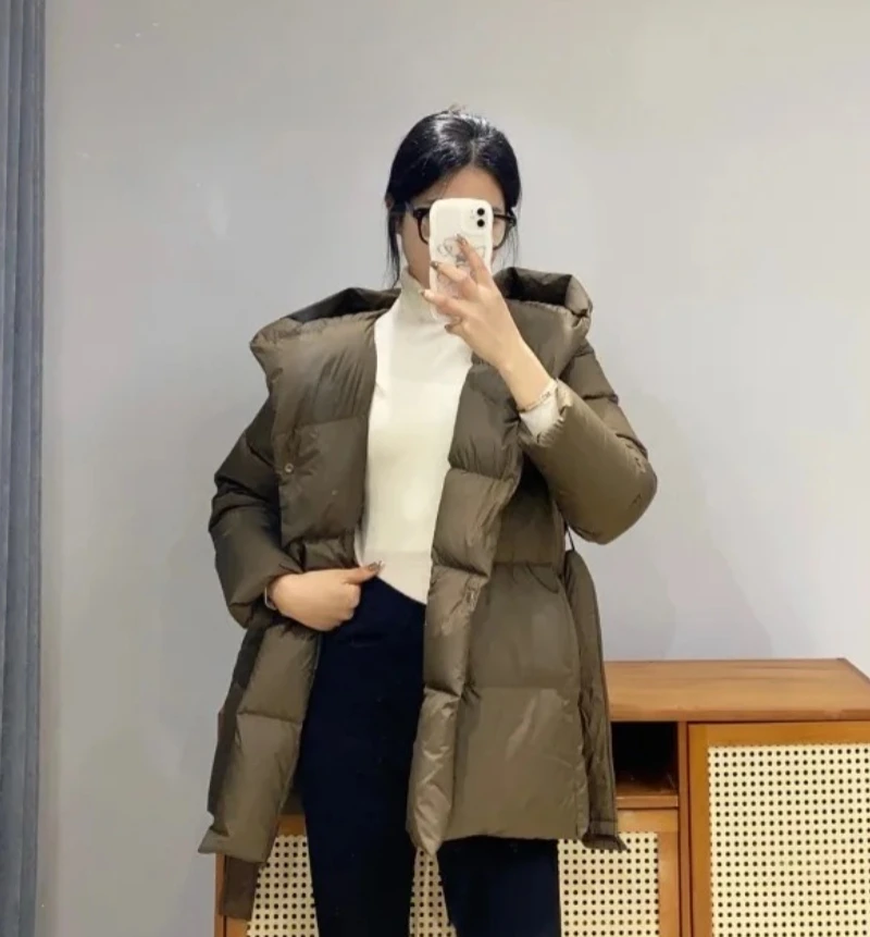 Women's Winter Parka Coat 2025 High-grade Warm Hooded Ladies Outerweat Fashion Loose Temperament Lady Short Down Cotton Jacket
Women's Winter Parka Coat 2025 High-grade Warm Hooded Ladies Outerweat Fashion Loose Temperament Lady Short Down Cotton Jacket