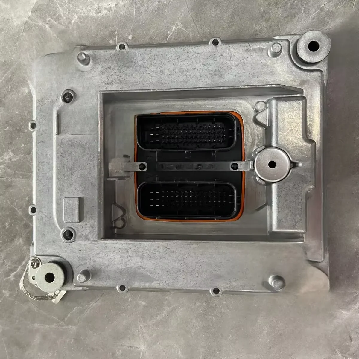High quality 20814550 ECU Controller Engine ECU Controller Computer Panel For Volvo
High quality 20814550 ECU Controller Engine ECU Controller Computer Panel For Volvo