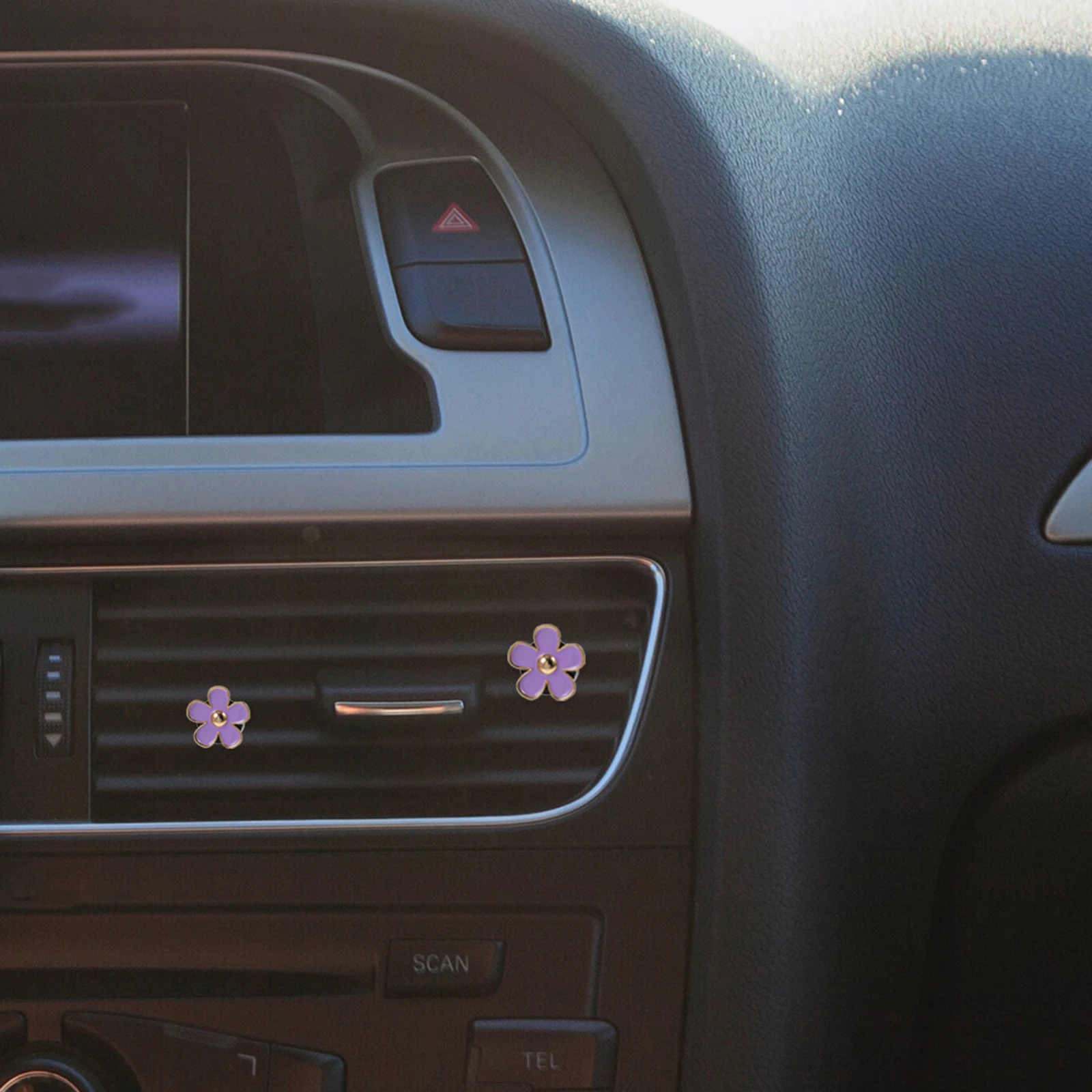 4Pcs Creative Flower Car Air Freshener Clips Car Vent Clip Auto Interior Decoration Cute Aroma Distributor Dashboard Decorations
4Pcs Creative Flower Car Air Freshener Clips Car Vent Clip Auto Interior Decoration Cute Aroma Distributor Dashboard Decorations