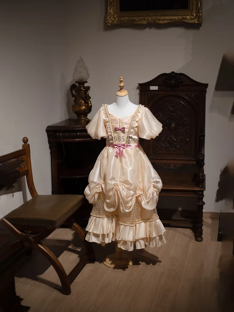 Summer New Lolita Dress medieval aristocratic retro children's dress Flower God Sweet Vacation Cos Long Dress
Summer New Lolita Dress medieval aristocratic retro children's dress Flower God Sweet Vacation Cos Long Dress