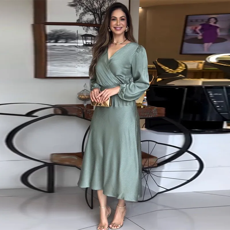 New Women S Fashion V Neck Long Sleeve Elegant Loose Comfortable Maxi Dress Trendy Stylish Casual Flowy Breathable Versatile
New Women S Fashion V Neck Long Sleeve Elegant Loose Comfortable Maxi Dress Trendy Stylish Casual Flowy Breathable Versatile