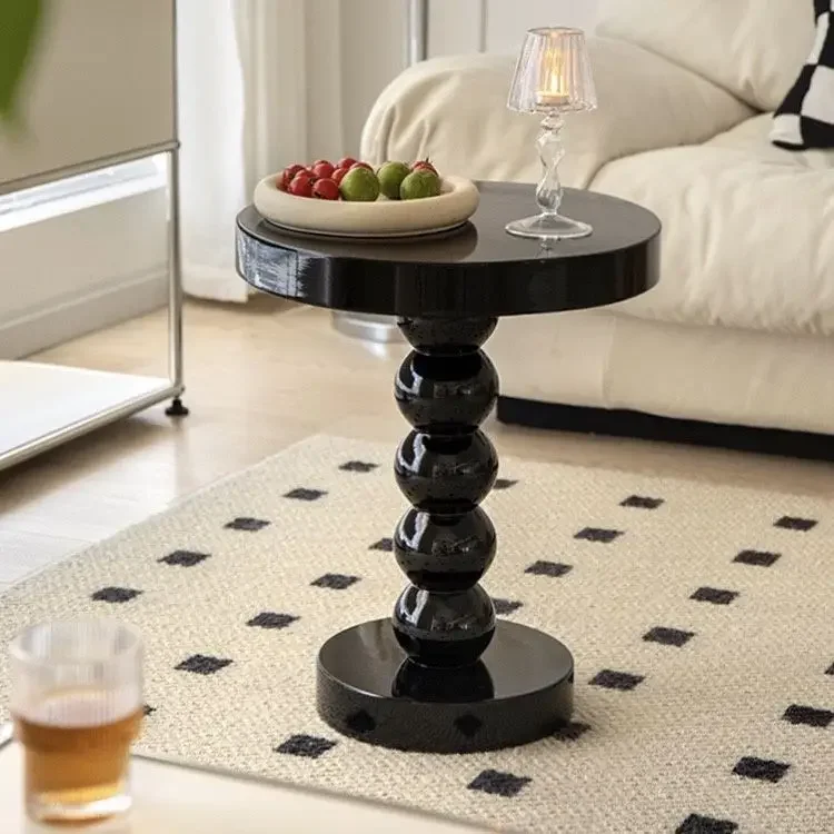French vintage sofa side table solid wood small round coffee table bedside tables corner table modern light luxury mesa tables
French vintage sofa side table solid wood small round coffee table bedside tables corner table modern light luxury mesa tables