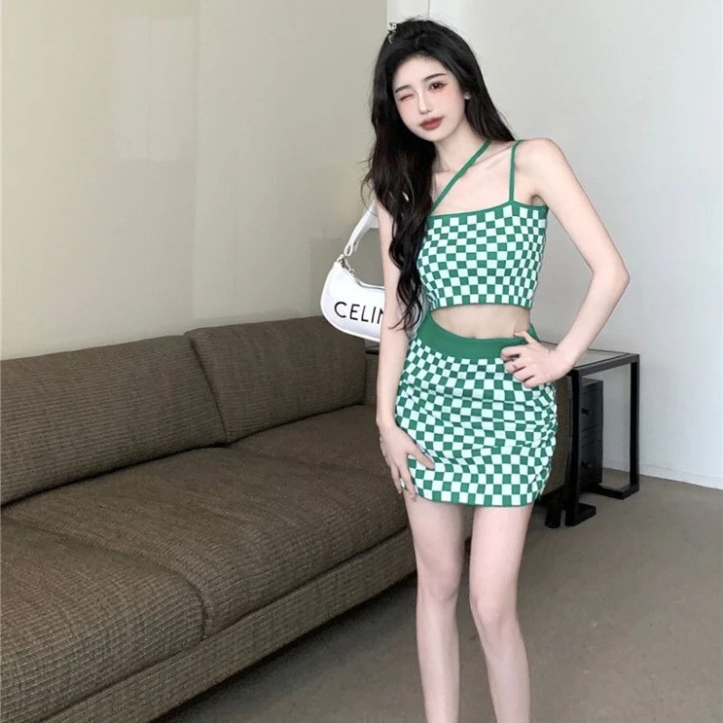Sexy Summer Two Piece Outfit for Women Checkerboard Cami Top with High Waist Mini Skirt
Sexy Summer Two Piece Outfit for Women Checkerboard Cami Top with High Waist Mini Skirt