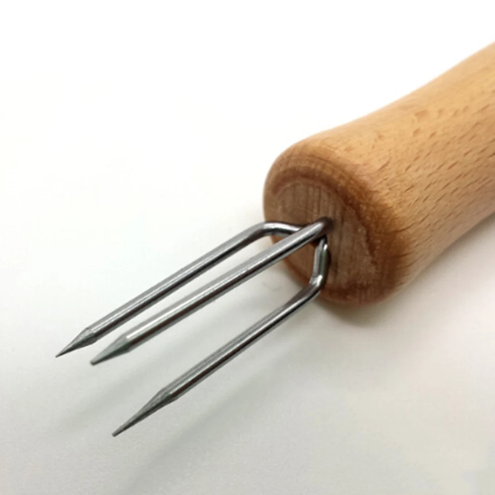 8Pcs Stainless Steel Corn Forks Wooden Handle Barbecue Grilling Corn Holders Fruit Forks for Outdoor Cooking Kitchen Accessories 
8Pcs Stainless Steel Corn Forks Wooden Handle Barbecue Grilling Corn Holders Fruit Forks for Outdoor Cooking Kitchen Accessories