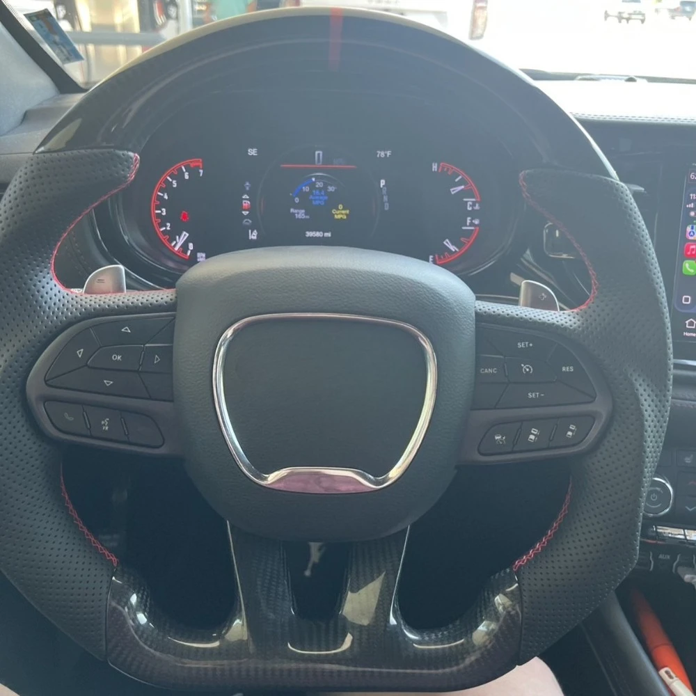 Руль из настоящего карбона с функцией подогрева и красной строчкой для Dodge Charger Challenger SRT 2015-2024, автомобильные аксессуары
Руль из настоящего карбона с функцией подогрева и красной строчкой для Dodge Charger Challenger SRT 2015-2024, автомобильные аксессуары