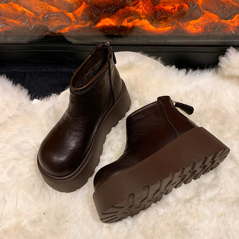 Flats Platform Women's Ankle Boots Designer Fashion Warm Shoes Casual Winter Short Boots 2025 Walking Dress Sport Boas De Mujer
Flats Platform Women's Ankle Boots Designer Fashion Warm Shoes Casual Winter Short Boots 2025 Walking Dress Sport Boas De Mujer