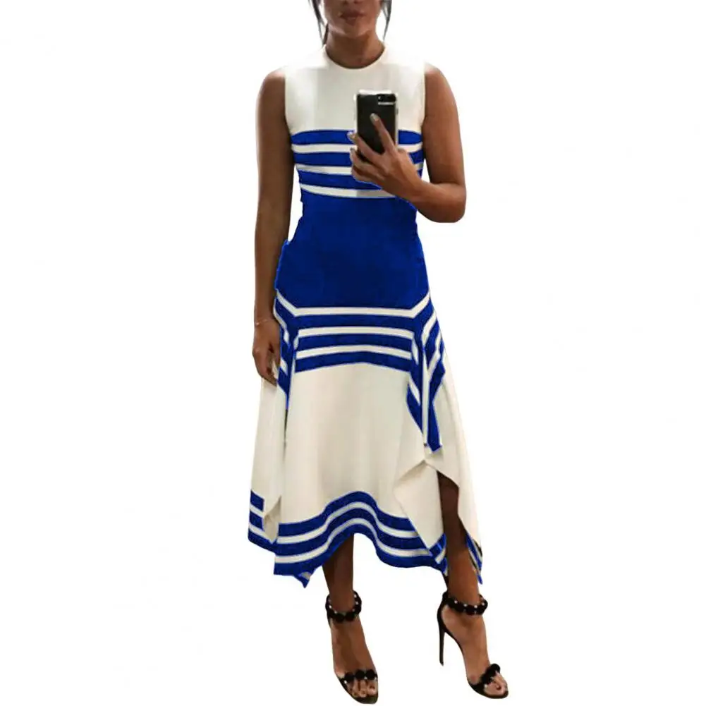 Women's Sleeveless Maxi Dress Summer Casual High Waist Round Neck Striped Dress Flowy Irregular Hem Split Long Dress
Women's Sleeveless Maxi Dress Summer Casual High Waist Round Neck Striped Dress Flowy Irregular Hem Split Long Dress