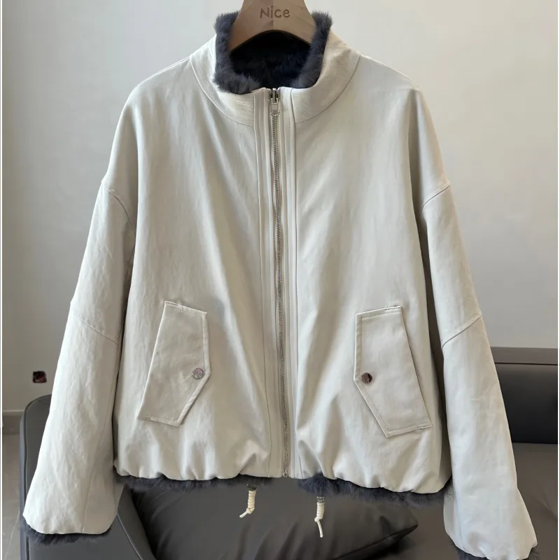 2026 Fashion Rabbit Fur Jacket Women's Short Parkas Winter Two Sides Wear Coat Loose Outerwear Streetwear Lady Natural Fur Coats
2026 Fashion Rabbit Fur Jacket Women's Short Parkas Winter Two Sides Wear Coat Loose Outerwear Streetwear Lady Natural Fur Coats