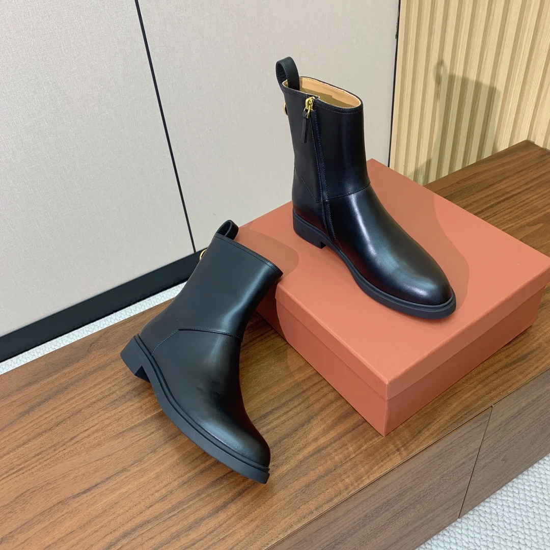 2025 New Simple Side Zip Short Boots with Cowhide Fabric And Sheepskin Lining And Insole Sizes 35-41 Elegant Casual Footwear
2025 New Simple Side Zip Short Boots with Cowhide Fabric And Sheepskin Lining And Insole Sizes 35-41 Elegant Casual Footwear