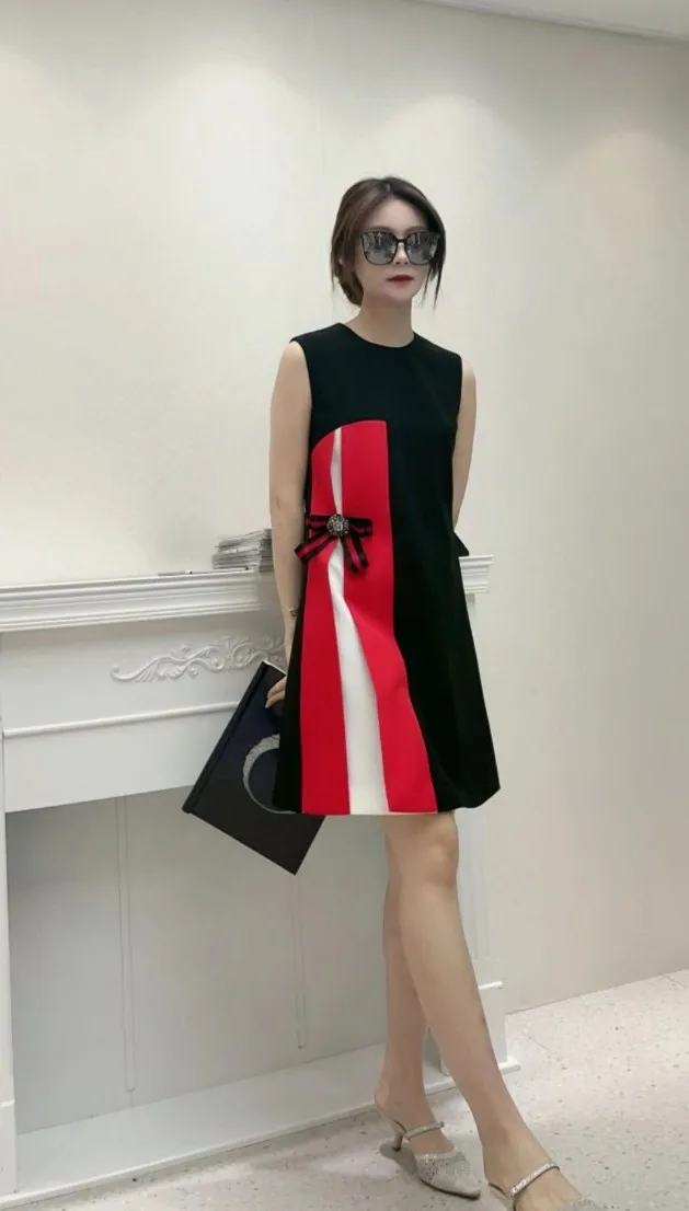 New 2023 Autumn And Winter Women's ClothingContrasting-Color Dress Three-Dimensional Full Bow Classic 1014
New 2023 Autumn And Winter Women's ClothingContrasting-Color Dress Three-Dimensional Full Bow Classic 1014