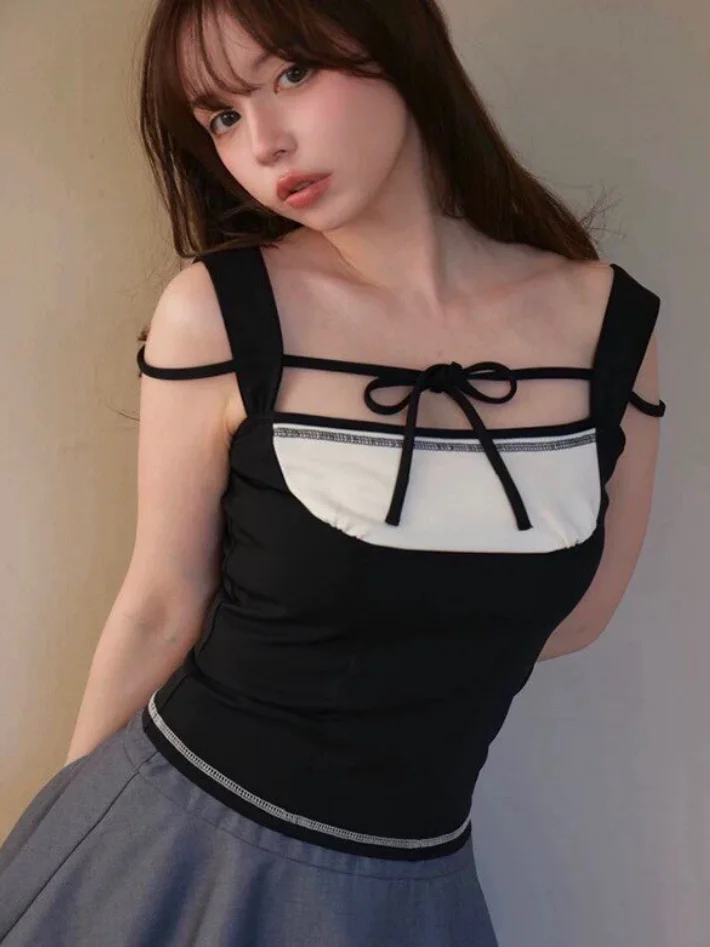 Pure Elegant Sweet Style Knot Color Block Front T-Shirt Strapless Cotton Blend High Waist Printed Casual Top
Pure Elegant Sweet Style Knot Color Block Front T-Shirt Strapless Cotton Blend High Waist Printed Casual Top