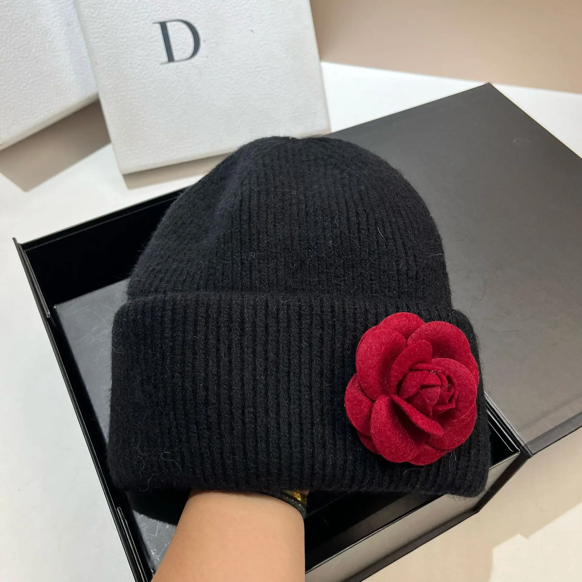 Camellia Rabbit Hair Crochet Hnitted Hat Women Winter Fashion Soft Beanies Hats Y2k Girls Warm Thicken Wool Pullover Cap
Camellia Rabbit Hair Crochet Hnitted Hat Women Winter Fashion Soft Beanies Hats Y2k Girls Warm Thicken Wool Pullover Cap