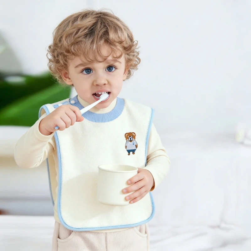 Многоцелевой детский нагрудник для стирки из 3 предметов, мягкая коралловая флисовая ткань с вышивкой, идеально подходит для кормления, умывания и слюней лица
Многоцелевой детский нагрудник для стирки из 3 предметов, мягкая коралловая флисовая ткань с вышивкой, идеально подходит для кормления, умывания и слюней лица