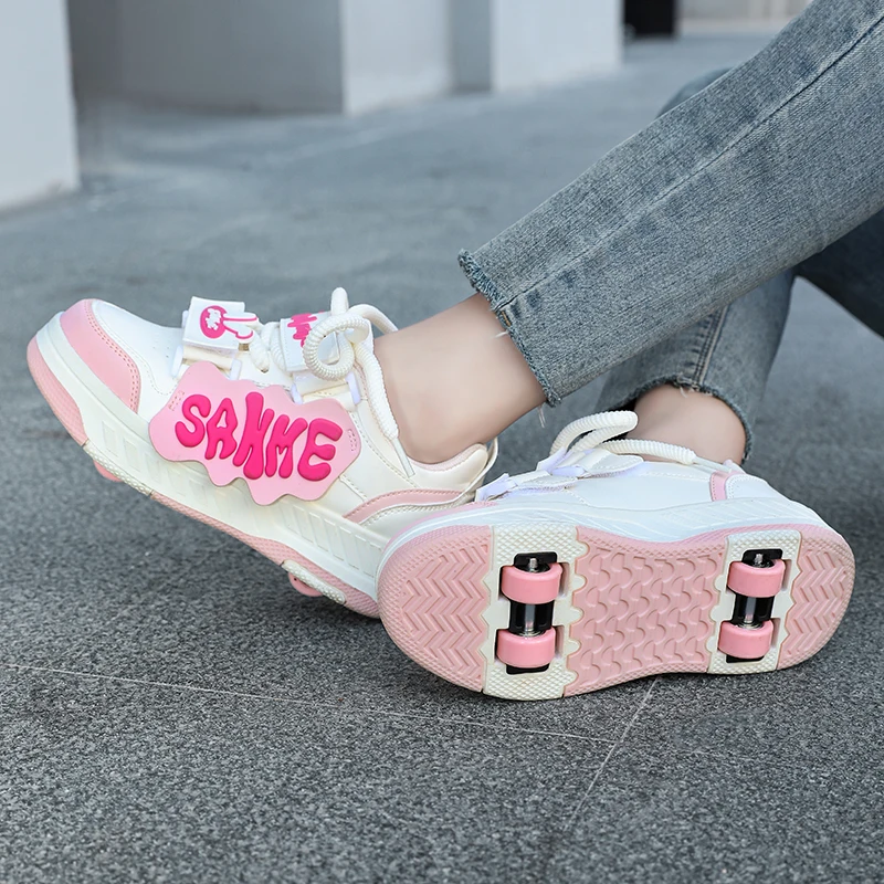 Children's Crazy Run Shoes Roller Skates Girls' Popular Four-Wheel Crazy Run Shoes Student Invisible Wheel Sports Shoes
Children's Crazy Run Shoes Roller Skates Girls' Popular Four-Wheel Crazy Run Shoes Student Invisible Wheel Sports Shoes