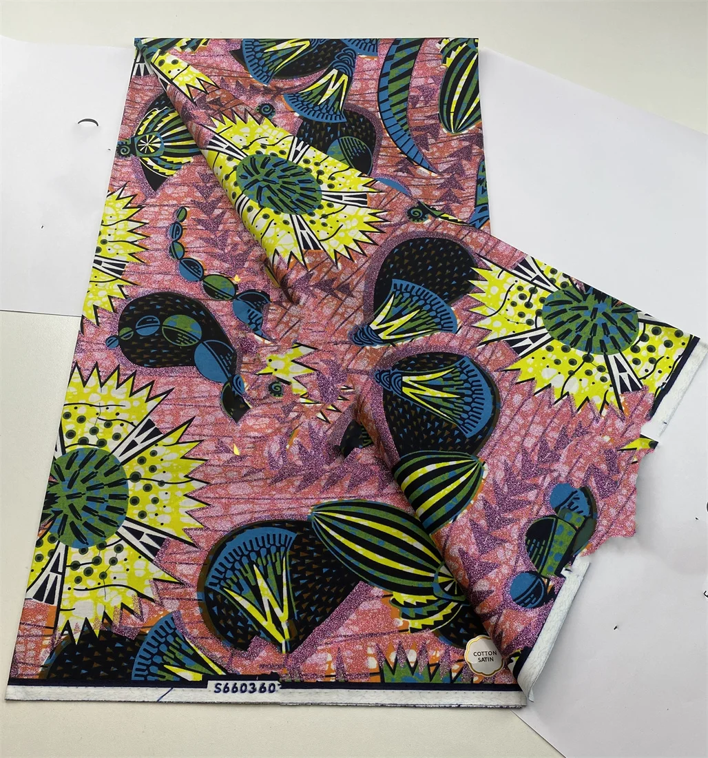 Best Quality African Glam Glitter Grand Supe-V Golden Wax Fabric Ankara Printed Wax Materials 6Yards/Pcs For Nigerian Dress
Best Quality African Glam Glitter Grand Supe-V Golden Wax Fabric Ankara Printed Wax Materials 6Yards/Pcs For Nigerian Dress