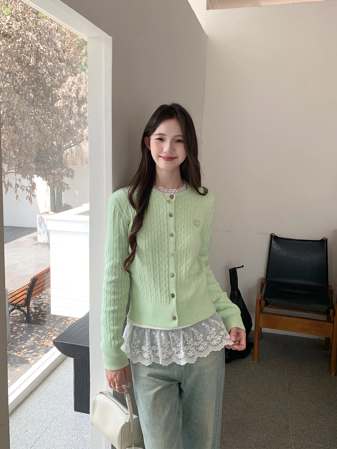 Уютный классический вязаный кардиган Cozydays с круглым вырезом и длинными рукавами для женщин, в корейском стиле, осенне-зимний, из шерсти
Уютный классический вязаный кардиган Cozydays с круглым вырезом и длинными рукавами для женщин, в корейском стиле, осенне-зимний, из шерсти