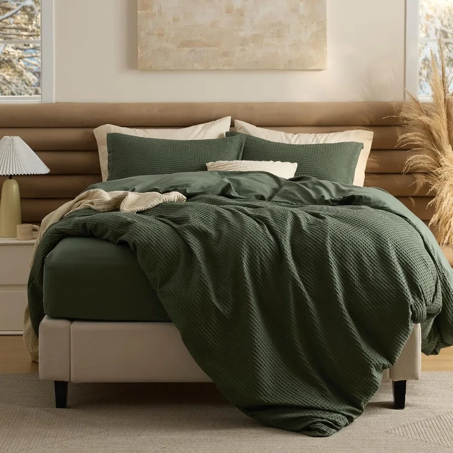 Queen Size 100 Cotton Olive Green Waffle Weave Duvet Cover Set with Fitted Sheet and Pillow Shams - 4 Pieces GentleSoft Breatha
Queen Size 100 Cotton Olive Green Waffle Weave Duvet Cover Set with Fitted Sheet and Pillow Shams - 4 Pieces GentleSoft Breatha
