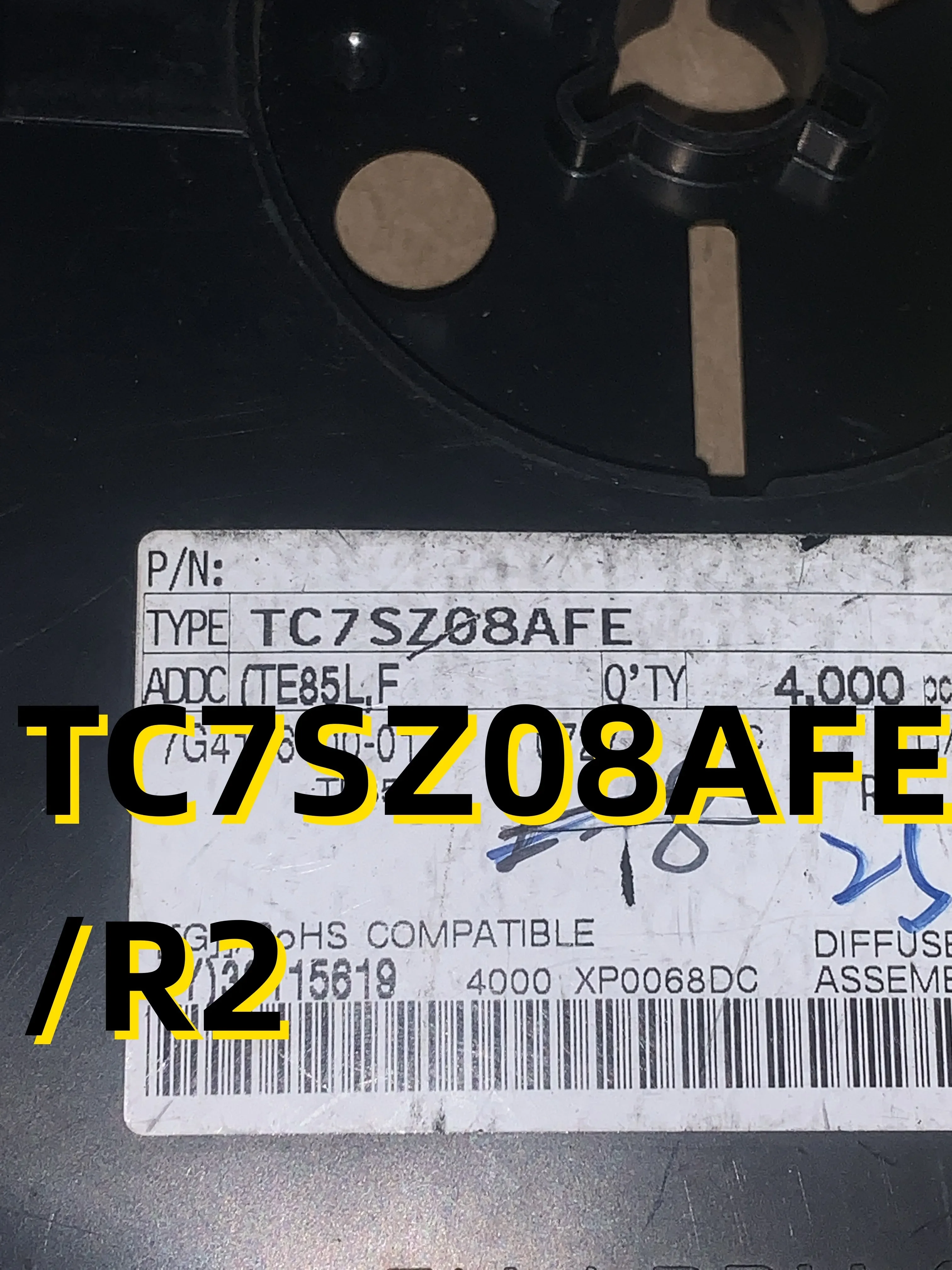 Совершенно новый оригинальный комплект из 10 шт. TC7SZ08AFE /R2
Совершенно новый оригинальный комплект из 10 шт. TC7SZ08AFE /R2