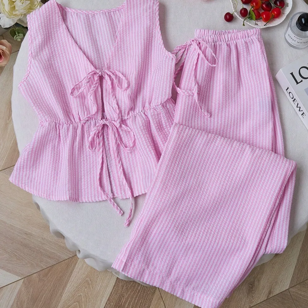Women's Casual Lounge Set Solid Color with Stripe Strappy Top Wide Leg Tie-Waist Pants Sweet Outfit
Women's Casual Lounge Set Solid Color with Stripe Strappy Top Wide Leg Tie-Waist Pants Sweet Outfit